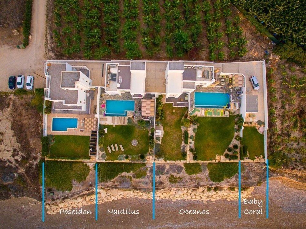 Blue Coral Beach Villas Three Exclusive Villas - Poseidon - Nautilus - Oceanos - And - Baby Coral Bungalow Coral Bay Exterior foto