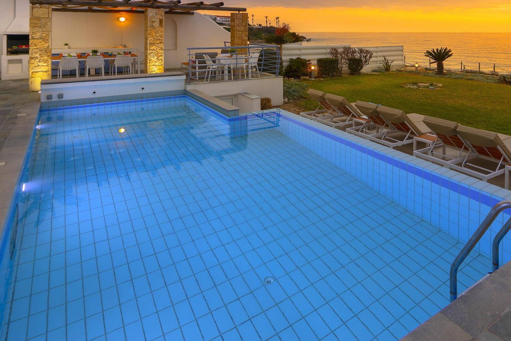 Blue Coral Beach Villas Three Exclusive Villas - Poseidon - Nautilus - Oceanos - And - Baby Coral Bungalow Coral Bay Exterior foto