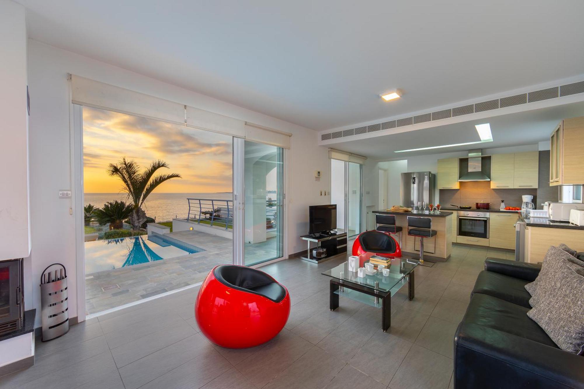 Blue Coral Beach Villas Three Exclusive Villas - Poseidon - Nautilus - Oceanos - And - Baby Coral Bungalow Coral Bay Exterior foto