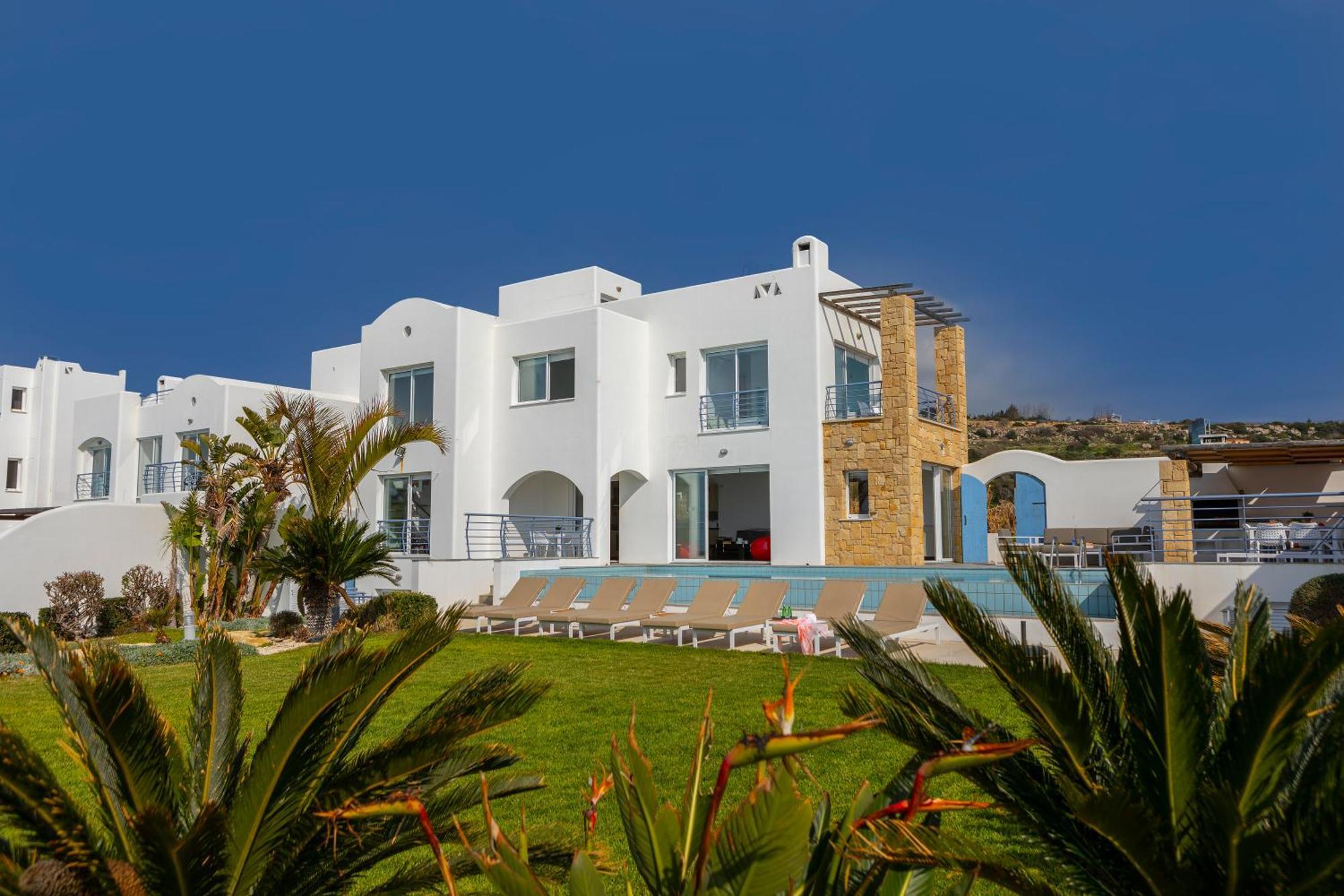 Blue Coral Beach Villas Three Exclusive Villas - Poseidon - Nautilus - Oceanos - And - Baby Coral Bungalow Coral Bay Exterior foto