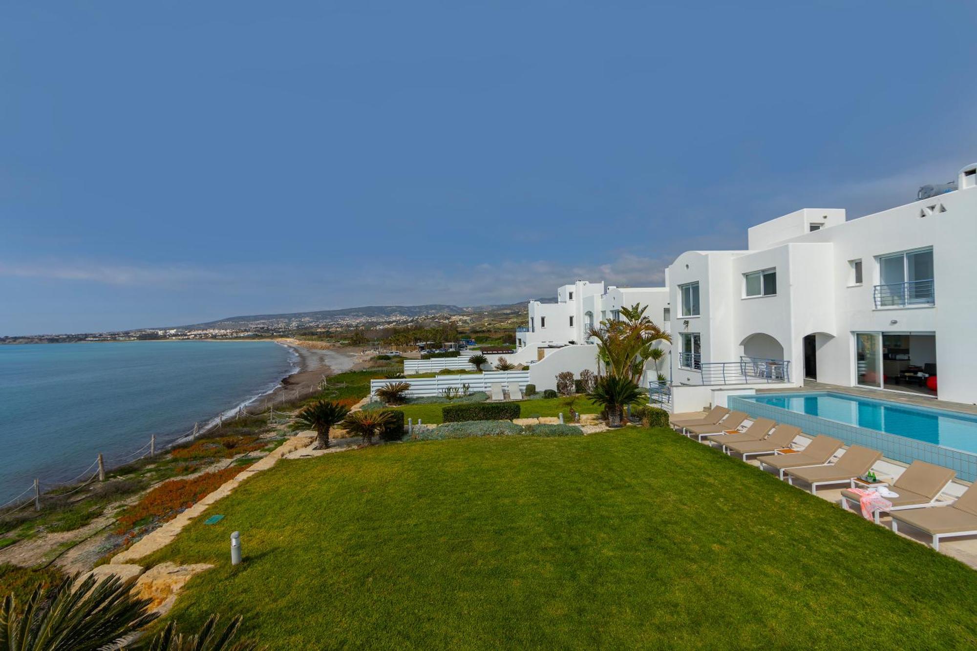 Blue Coral Beach Villas Three Exclusive Villas - Poseidon - Nautilus - Oceanos - And - Baby Coral Bungalow Coral Bay Exterior foto